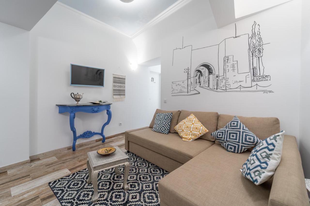 Main Street By Raspberry Cascade Apartment Distrikt Faro